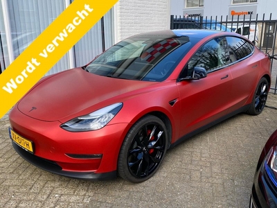 Tesla Model 3 LONG RANGE Performance AWD | SPECIAL | Carbon | Matt red WRAP |