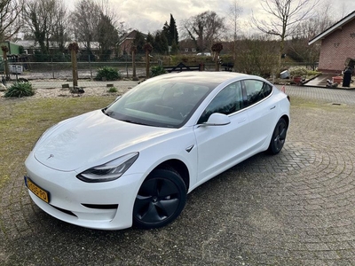 Tesla Model 3 Standard RWD Plus 60 kWh