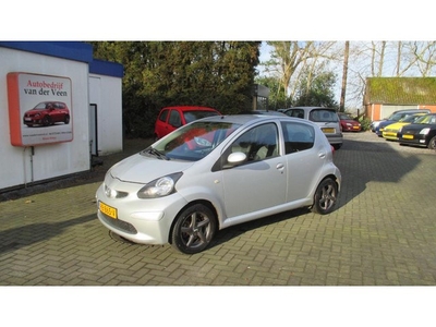 Toyota Aygo 1.0-12V