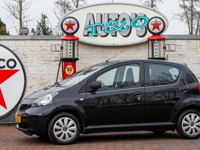 TOYOTA AYGO 1.0-12V 5-deurs 74.100 km. + NAP