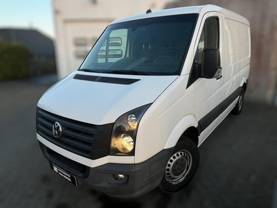 Volkswagen Crafter 30 2.0 TDI L1H1 TREKHAAK / CAMERA / PDC