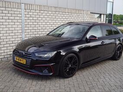 Audi A4 Avant 35 TDI Sport S line Black Edition Autom Panodak Leder Xenon LED Navi Camera Clima 2x PDC LMV Trekhaak.