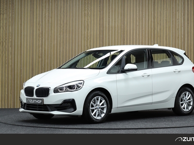 BMW 2-SERIE Active Tourer 218i Corporate Executive Automaat | Navigatie | Trekhaak | Cruise | Parkeerhulp