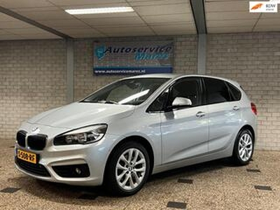 BMW 2-SERIE Active Tourer 220i Luxury, automaat, leder, navi prof, head up, leder, stoelverw, 2 x PDC, cruise