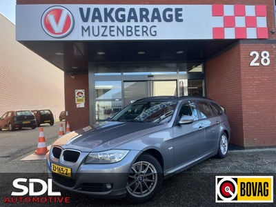 BMW 3 Serie Touring 320d BluePerformance High Executive // NAVI // CLIMA // CRUISE // SCHUIF/KANTELDAK // STOELVERWARMING //