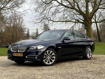 BMW 5-serie 520i Luxury Edition *Nieuwstaat*Lees Tekst*