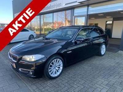 BMW 5-SERIE Touring 520i High Luxury Edition | NW Motor | Facelift | Pano | Keyless | Digitaal Dashboard | Trekhaak |