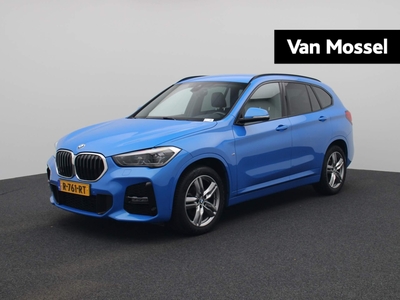 BMW X1 sDrive18i Executive | Half-Leder | Camera | Cruise Control | Sfeerverlichting | Privacyglass | Led-Koplampen | Elektrische Achterklep |