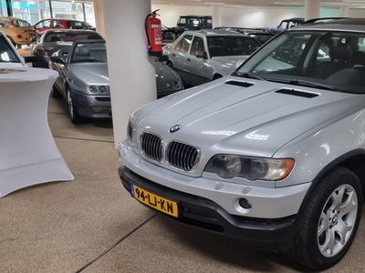 BMW X5 3.0i Executive schuifdak nieuwe apk!