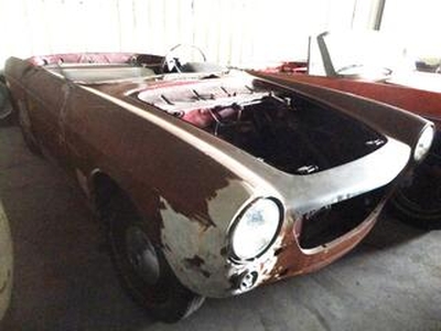 Fiat 1500 S Spider to restore