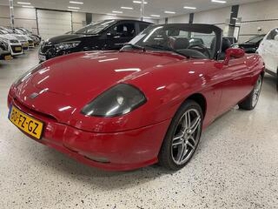 Fiat BARCHETTA 1.8 16V 183 type Auto is perfect , hard - super