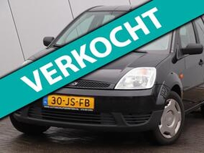 Ford FIESTA 1.3 Core | Weinig gelopen! - Nette auto!