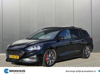 FORD FOCUS Wagon 2.3 EcoBoost ST-3 | Performance Pack | Panoramadak | Head-Up Display | Winterpack | B&O Audio | Adaptieve Cruise |