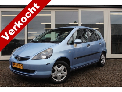 HONDA JAZZ 1.4 LS, Automaat, Airco, Trekhaak, Meeneemprijs, Auto Heeft Lichte Trilling Bij Wegrijden