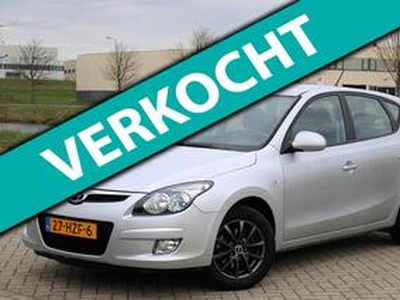 Hyundai I 30 1.6i Dynamic l Airco l Elek Pak l N.A.P