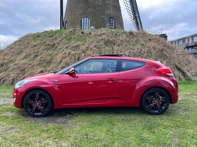 Hyundai Veloster Benzine