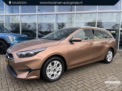 KIA CEE D Ceed Sportswagon 1.5 T-GDi DynamicLine FABRIEKSGARANTIE T/M APRIL 2029 Apple carplay/stoel+stuurverwarming/TREKGEWICHT 1410KG