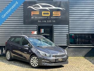 KIA CEE D Ceed Sportwagon 1.4i Navi Camera Dealer onderhouden