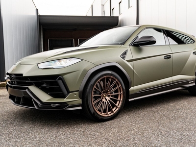 Lamborghini Urus 4.0 V8 Performante - Verde Turbine - Akrapovic