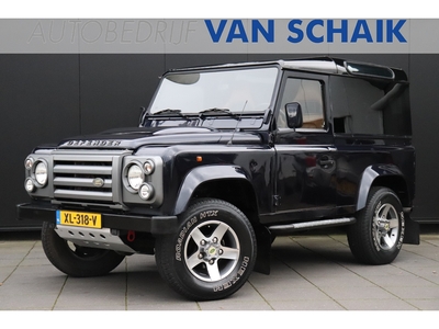 LAND ROVER DEFENDER 90 | BENZINE | 6 PERSOONS | LEDER | ELEK. RAMEN | NAVI | BLUETOOTH | TREKHAAK |