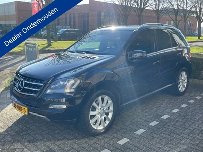 Mercedes-Benz M-Klasse 300 CDI BlueEFFICIENCY Edition 125 | Grand Edition | NL AUTO | Trekhaak Afneembaar Automaat | Nav | Leder | NAP KM | Winterbanden + Zomerbanden | Dealer Onderhouden ! BELLEN IS SNELLER TEL 0639780421 !!!