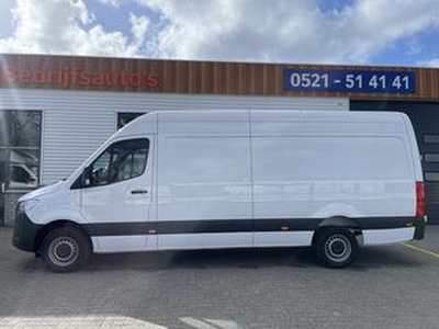 Mercedes-Benz SPRINTER 317 1.9 CDI 170pk L3H2 RWD Functional / rijklaar ? 38.950 ex btw / lease vanaf ? 893 / trekhaak + opstap achter / 270 graden deuren / achteruit rijcamera !