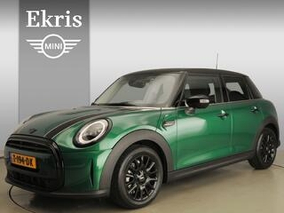 Mini COOPER 5-deurs Automaat / Leder / Sportstoelen / DAB / LED / PDC / Alu wielen black