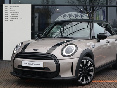 MINI MINI 5-deurs Cooper Camden Go Edition