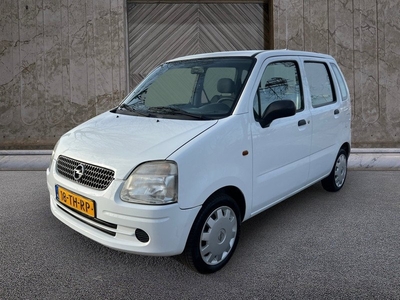 Opel Agila 1.0-12V Essentia