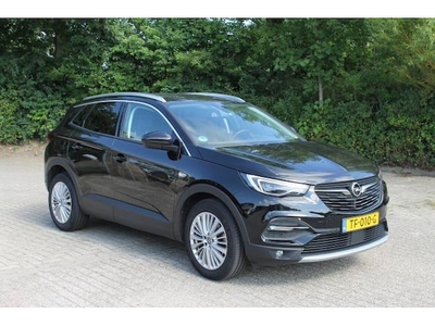 Opel Grandland Benzine