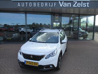 Peugeot 2008 1.2 PureTech automaat, Airco(automatisch), Multimediasysteem, Navigatie, Bluetooth telefoonverbinding, Cruise control, Parkeersensoren, Elektrische ramen en spiegels(inklapbaar), Zeer nette auto, BOVAG