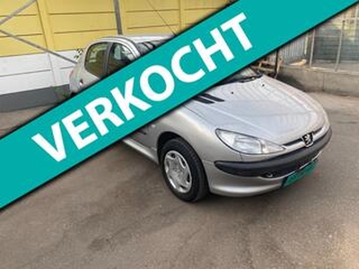 Peugeot 206 1.4 Gentry, APK, Airco, NAP