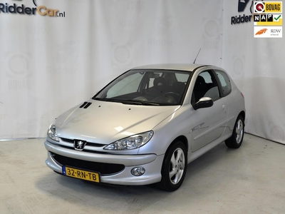 Peugeot 206 Benzine