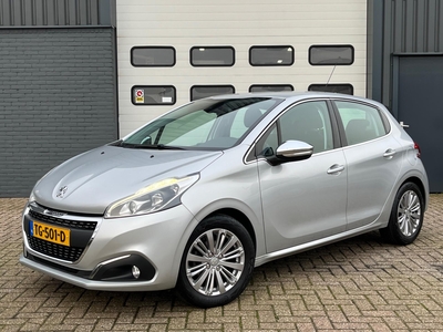 PEUGEOT 208 1.2 PureTech Blue Lease Executive