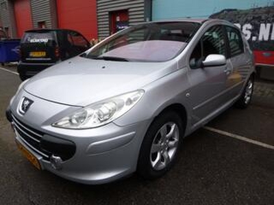 Peugeot 307 1.6-16V Oxygo, CLIMA,CRUISE, 5 drs