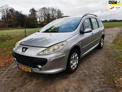 Peugeot 307 Break 1.6-16V XS