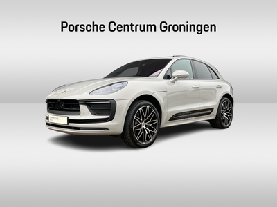 PORSCHE MACAN -