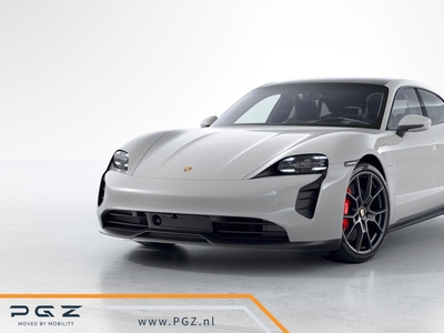 PORSCHE TAYCAN GTS Sport Turismo