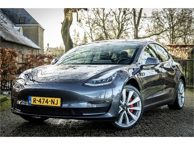 Tesla Model 3 Elektriciteit