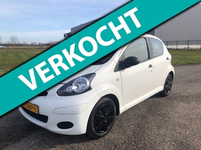 Toyota Aygo 1.0-12V Cool*Airco*Radio Cd*5 Deurs*114000km NAP*