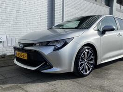 Toyota COROLLA 1.8 Hybrid Dynamic | 1ste Eigenaar | Lederen bekleding | DAB | Cruise control adaptief |