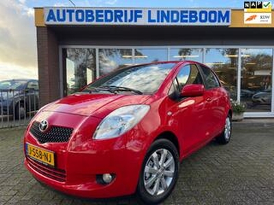 Toyota YARIS 1.0 VVTi + airco,