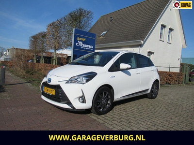 TOYOTA YARIS 1.5 Hybrid Y20 Exclusive Edition (Camera,Cruise,Stoelverwarming,Design pakket)