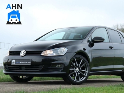 Volkswagen Golf 1.2 TSI / ACC / PDC / Navigatie / Stoelverwarming / 18