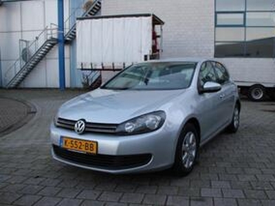 Volkswagen GOLF 1.4 Easyline airco/elektrische ramen