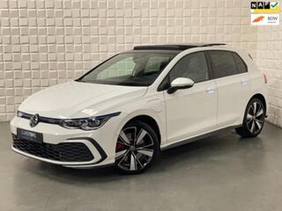 Volkswagen GOLF 1.4 eHybrid GTE PANO ACC CAM IQ LIGHT SFEER