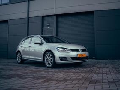 Volkswagen GOLF 1.4 TSI Highline Automaat / XENON