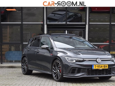 Volkswagen Golf 2.0 TSI Clubsport PANO IQ ACC CAM CARPLAY 19