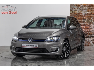 Volkswagen Golf Benzine