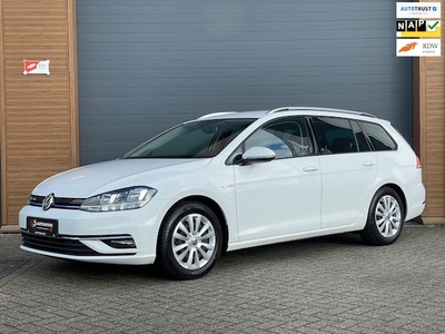 Volkswagen Golf Benzine